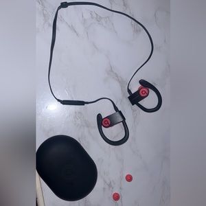 beats bluetooth earbuds